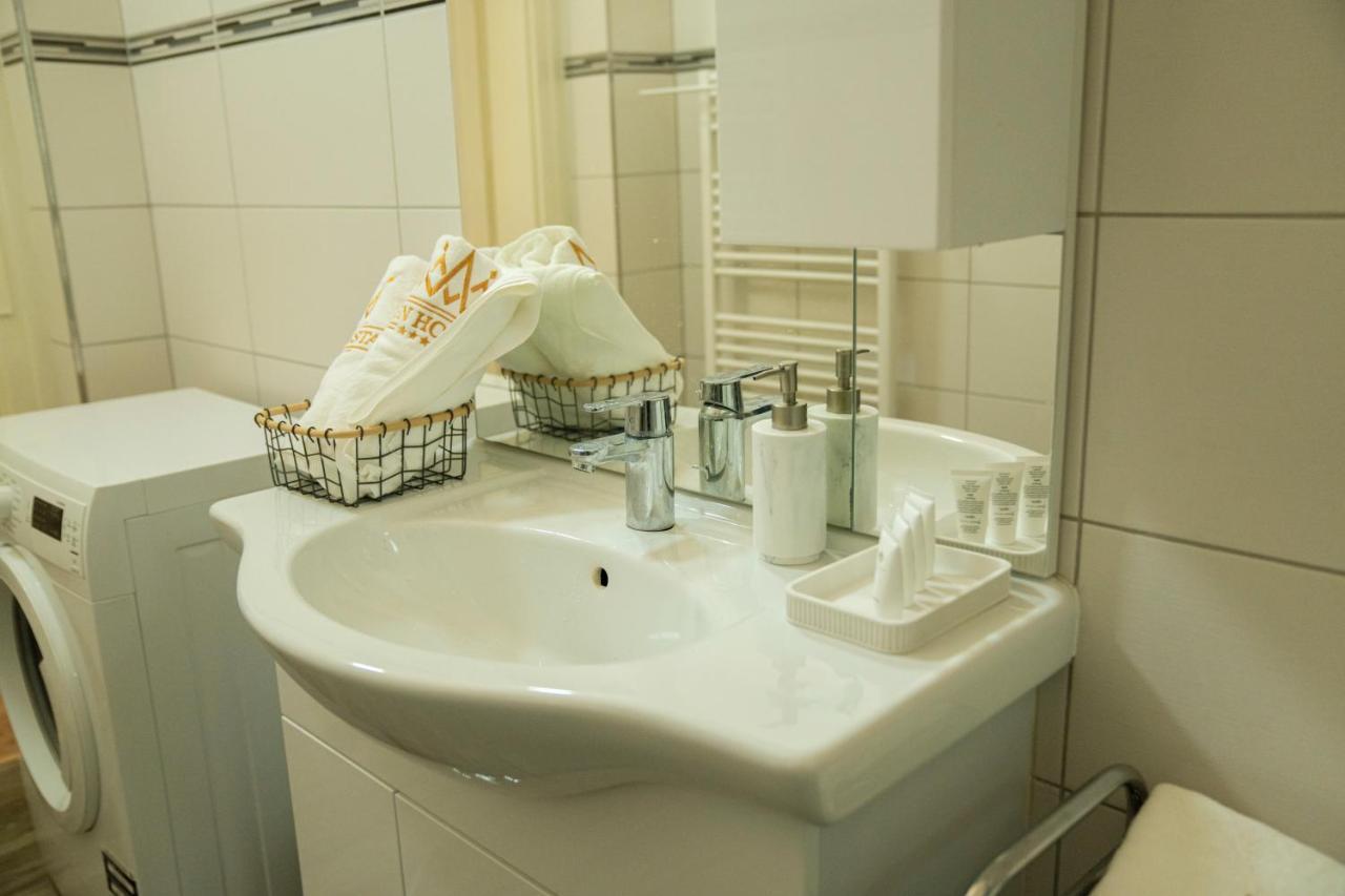 Helen Homestay Vaclavske Namesti Prague Ngoại thất bức ảnh