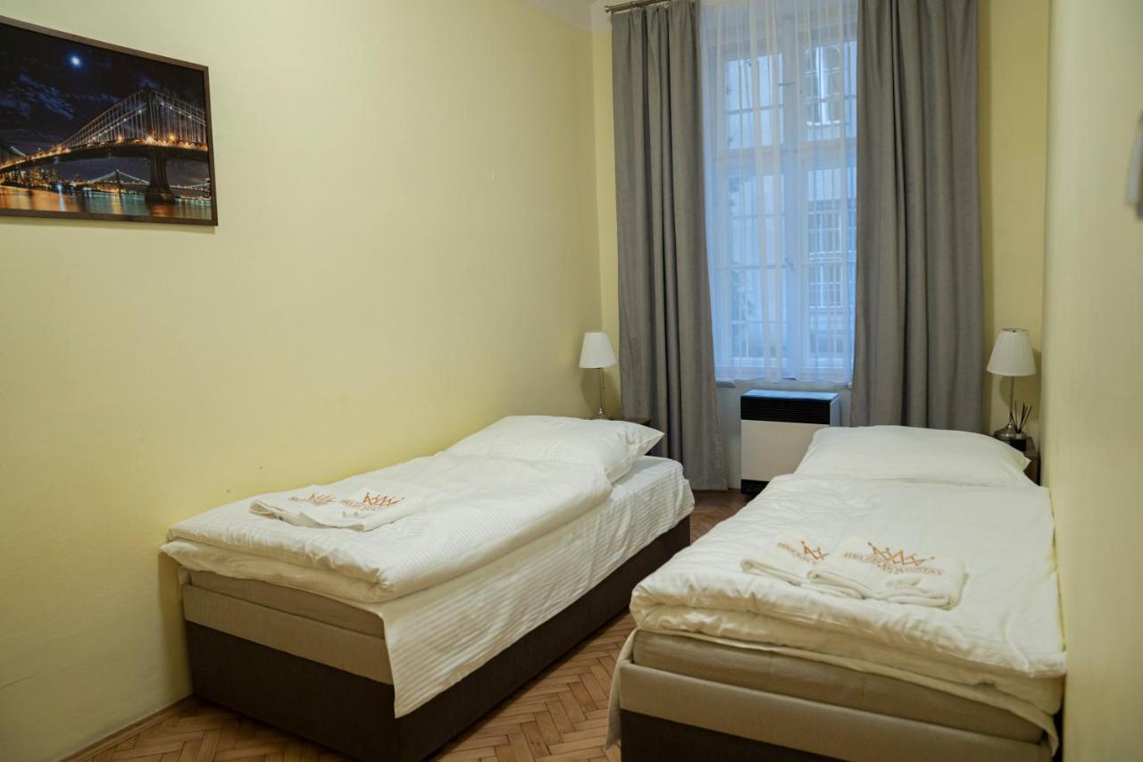 Helen Homestay Vaclavske Namesti Prague Ngoại thất bức ảnh